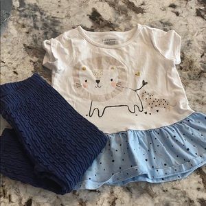 10/$30 First Impressions Lion Outfit